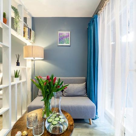 Private Double Bd With Optional Balcony, 15 Mins To London Cc Apartment Exterior photo